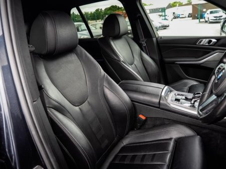 2020 BMW X5 - photo 12