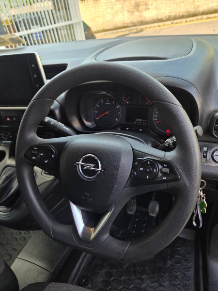 2021 Opel Combo - photo 8