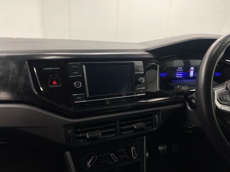 2024 Volkswagen Polo - photo 8
