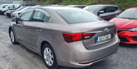 2015 Toyota Avensis - photo 3