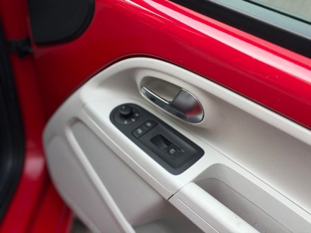 2014 Volkswagen up! - photo 15