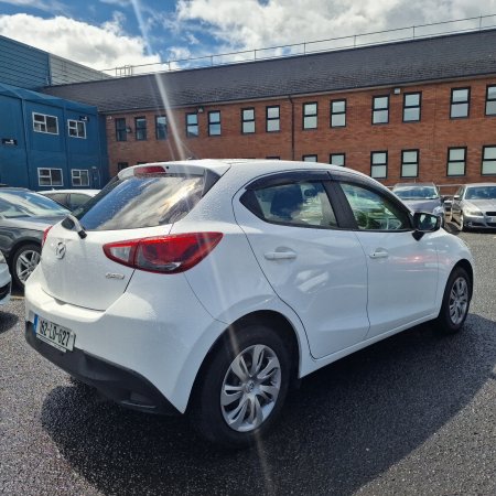 2016 Mazda Demio - photo 6