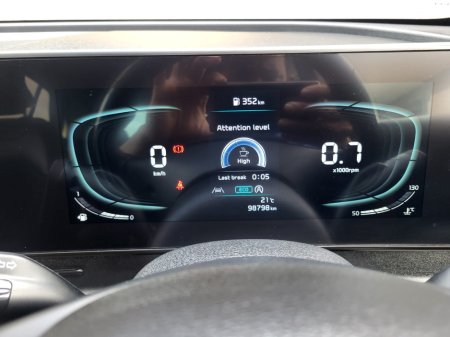 2023 Kia Sportage - photo 8