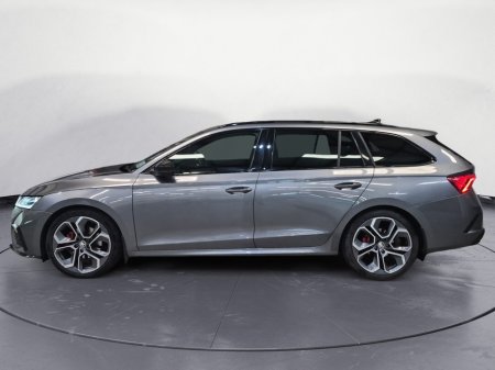 2023 Skoda Octavia - photo 8