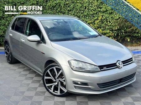 2016 Volkswagen Golf R-LINE PACK 1.2 TSI AUTO // NEW 19" DIAMOND CUT ALLOYS // BLUETOOTH MUSIC // ADAPTIVE CRUISE CONTROL