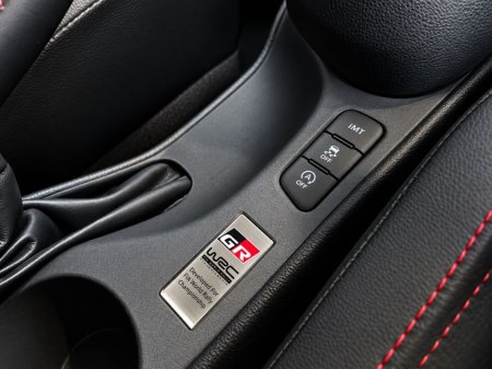 2021 Toyota Yaris - photo 24