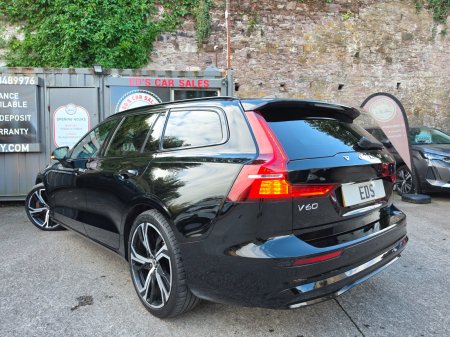 2022 Volvo V60 - photo 7