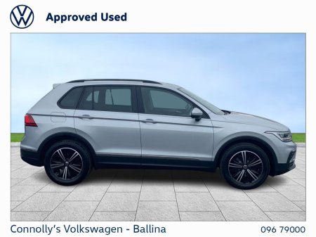 2023 Volkswagen Tiguan - photo 11