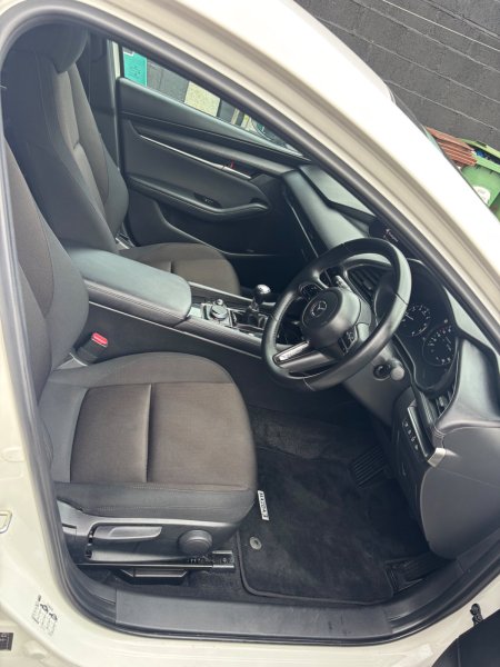 2024 Mazda Mazda3 - photo 23