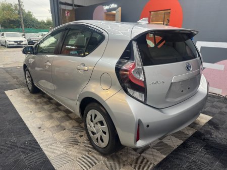 2019 Toyota Aqua - photo 5