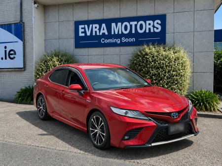 2019 Toyota Camry WS AUTOMATIC HYBRID 2.5 PETROL //HIGH SPEC//LOW MILES//FULL LEATHER ELECTRIC HEATED SEATS//KEYLESS E