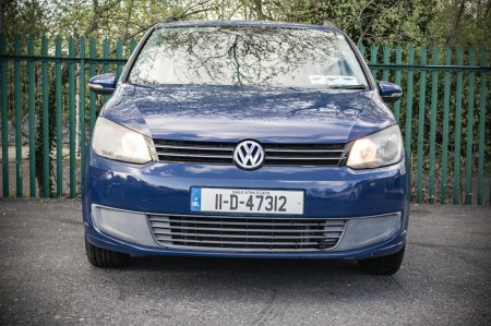 2011 Volkswagen Touran - photo 2