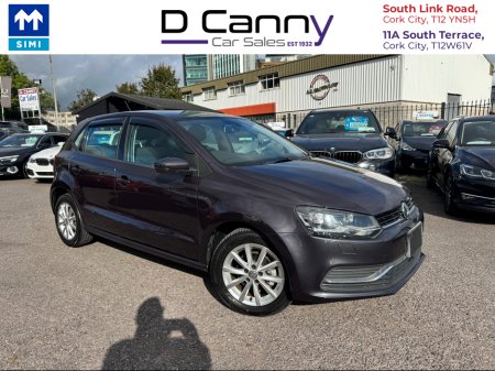 2015 Volkswagen Polo Lounge model 1.2 TSI automatic