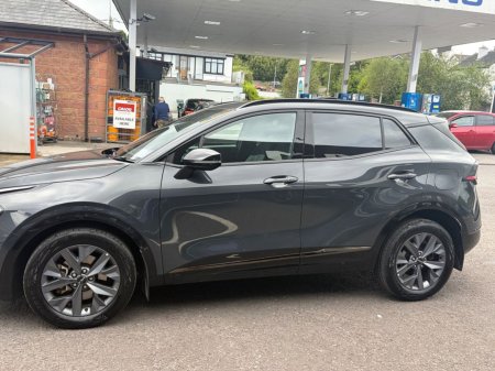 2025 Kia Sportage - photo 8