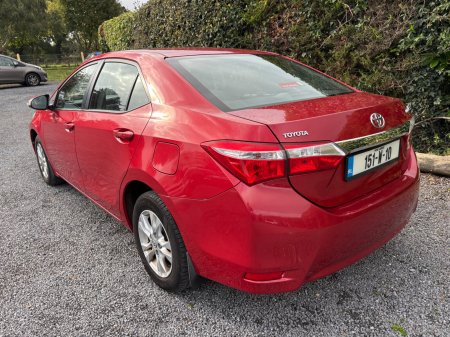 2015 Toyota Corolla - photo 4