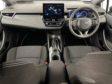 2027 Toyota Corolla - photo 8