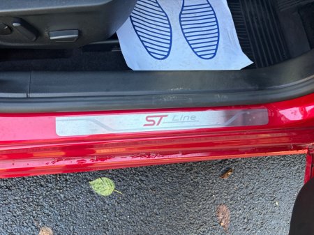 2023 Ford Focus - photo 27