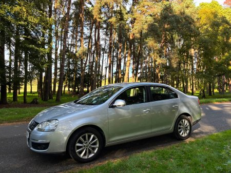 2010 Volkswagen Jetta - photo 3