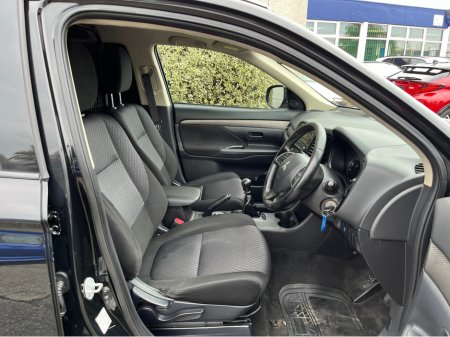 2015 Mitsubishi Outlander - photo 10