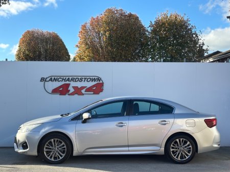 2015 Toyota Avensis - photo 2