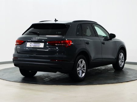2022 Audi Q3 - photo 3