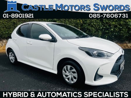 2020 Toyota Yaris - photo 2