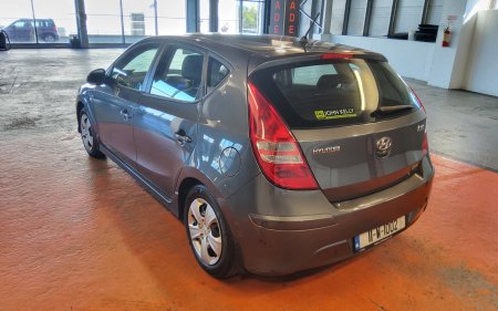 2011 Hyundai i30 - photo 5