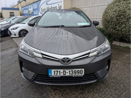 2017 Toyota Corolla - photo 2