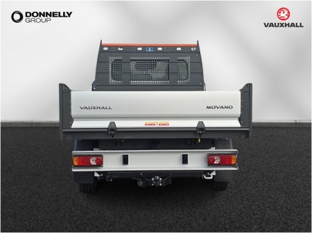 2026 Vauxhall Movano - photo 12