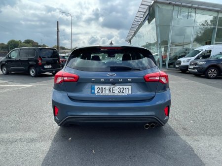 2020 Ford Focus - photo 6