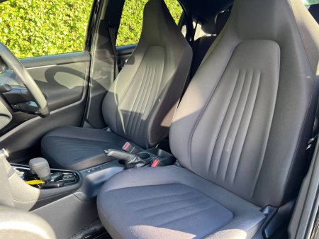 2022 Toyota Yaris - photo 6