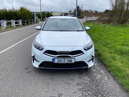 2023 Kia Ceed - photo 2