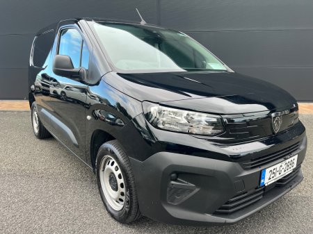 2025 Peugeot Partner