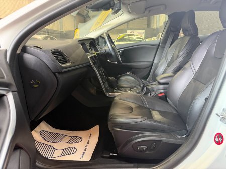 2015 Volvo V40 - photo 26