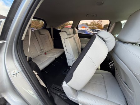 2021 Kia Sorento - photo 2