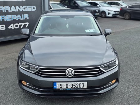 2015 Volkswagen Passat - photo 2