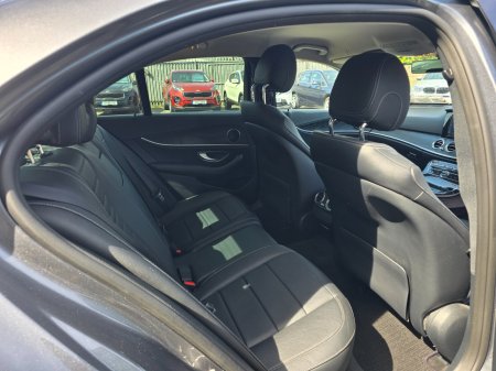 2018 Mercedes-Benz E-Class - photo 11
