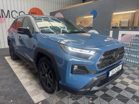 2025 Toyota RAV4 2025 TOYOTA RAV 4 5d 4wd 2.5 HYBRID ADVENTURE AUTOMATIC  / CRUISE CONTROL / REVERSE CAMERA AND MORE