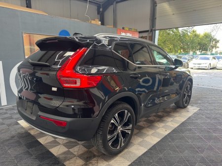 2022 Volvo XC40 - photo 3
