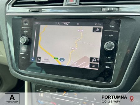 2022 Volkswagen Tiguan - photo 10