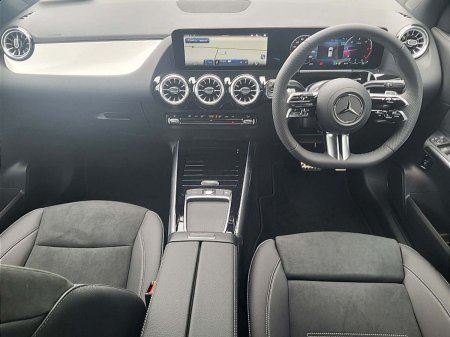 2027 Mercedes-Benz GLA - photo 4