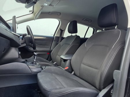 2023 Ford Focus - photo 13