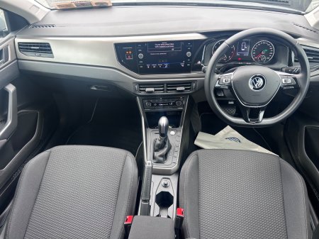 2022 Volkswagen Polo - photo 2