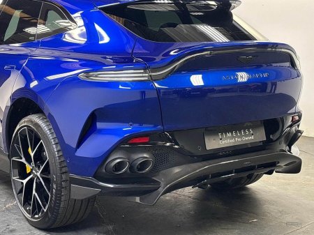 2025 Aston Martin DBX - photo 11