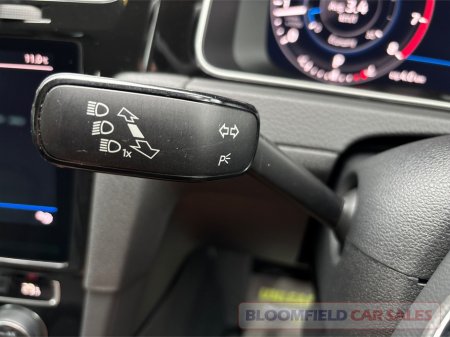 2019 Volkswagen Golf - photo 27