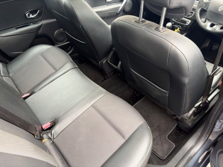 2015 Renault Megane - photo 11