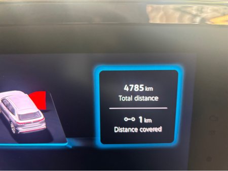 2025 Volkswagen Tiguan - photo 12