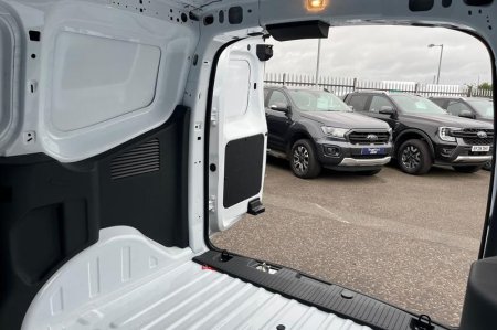 2026 Ford Transit Courier - photo 23