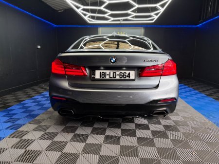2018 BMW 5-Series - photo 9