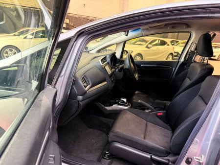 2017 Honda Fit - photo 23